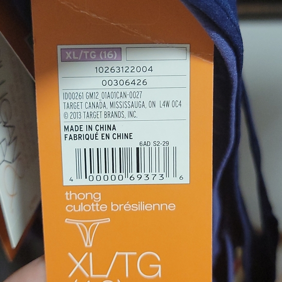 Thongs NWT - Picture 3 of 3